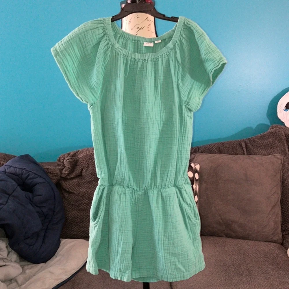 🔹4 for $30 Gap Kids Crinkle Gauze Romper, XL